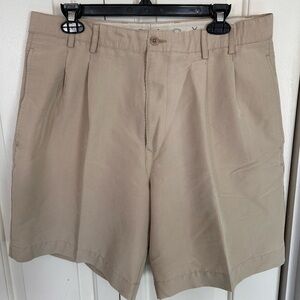 Callaway Golf Shorts Mens Tan color size 36